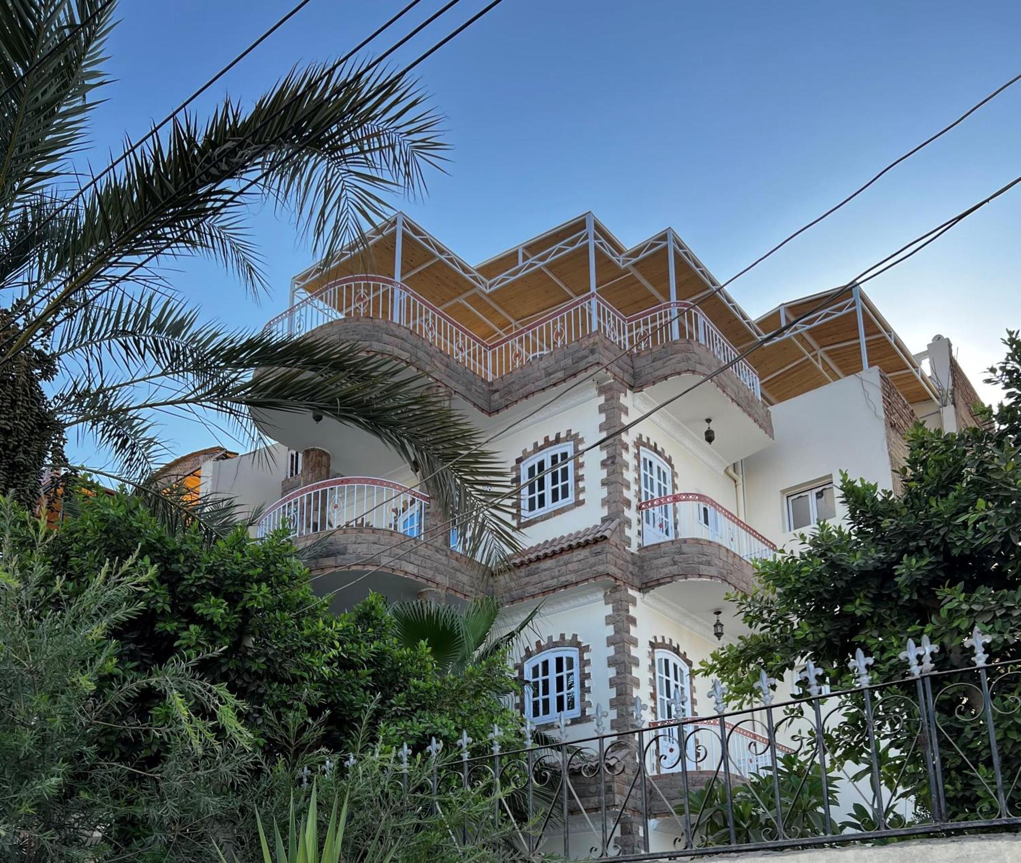 Апартаменты Full Moon House Луксор Экстерьер фото